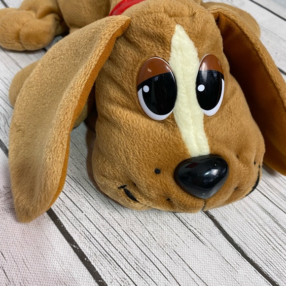Vintage pound puppy! 🐶🦴🐾 - Picture 1 of 7